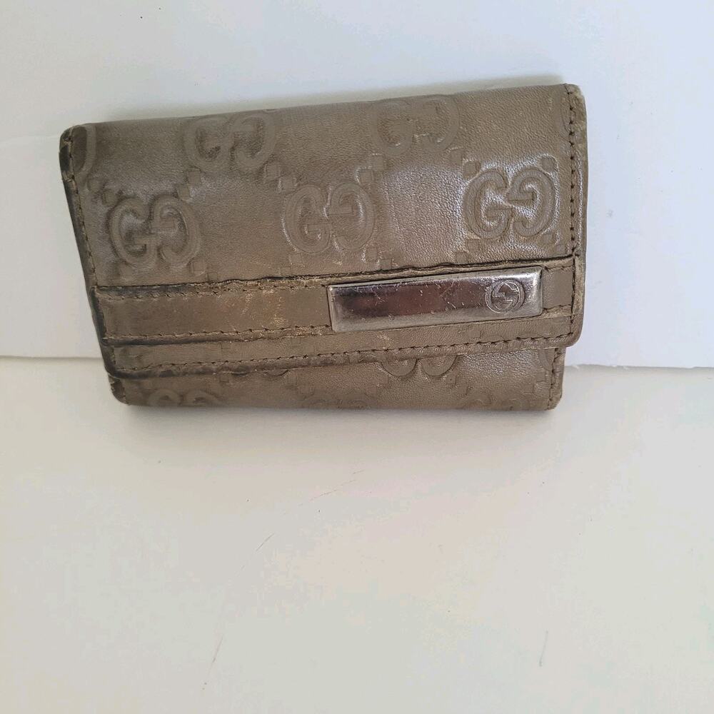 Gucci GG Key Holder Wallet Case Geniue Leather Small Gray Trifold Guccissima‎